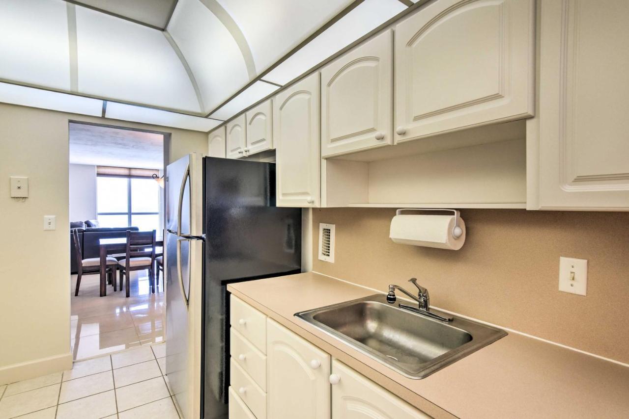 Hollywood Beachfront Condo With Resort Amenities! Exterior photo